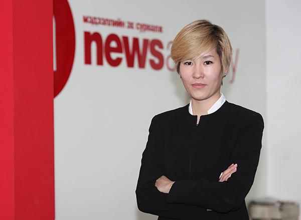 “News agency” Холливуудыг сурвалжилна